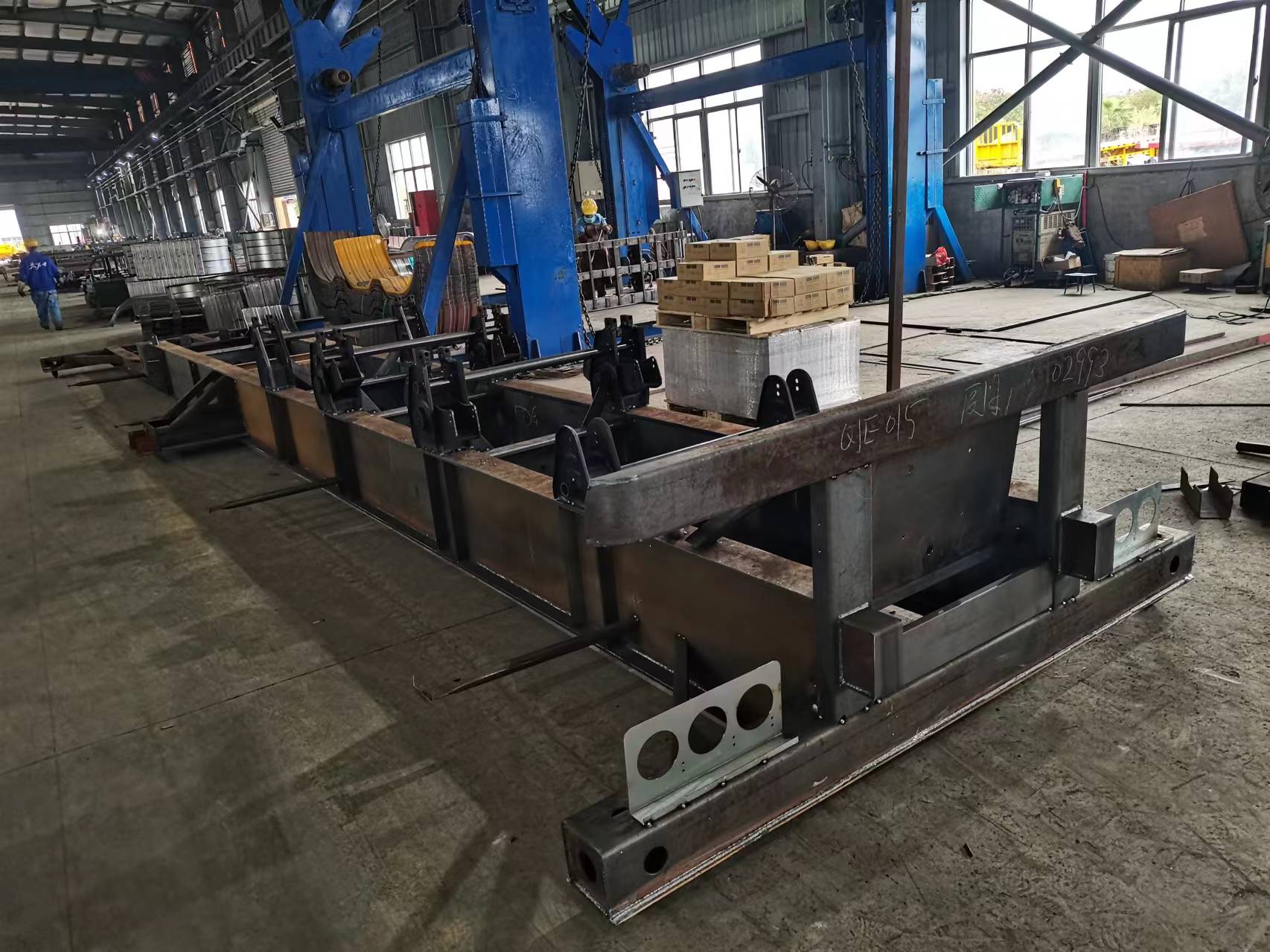 Il telaio del container da 40 piedi è in fase di fabbricazione